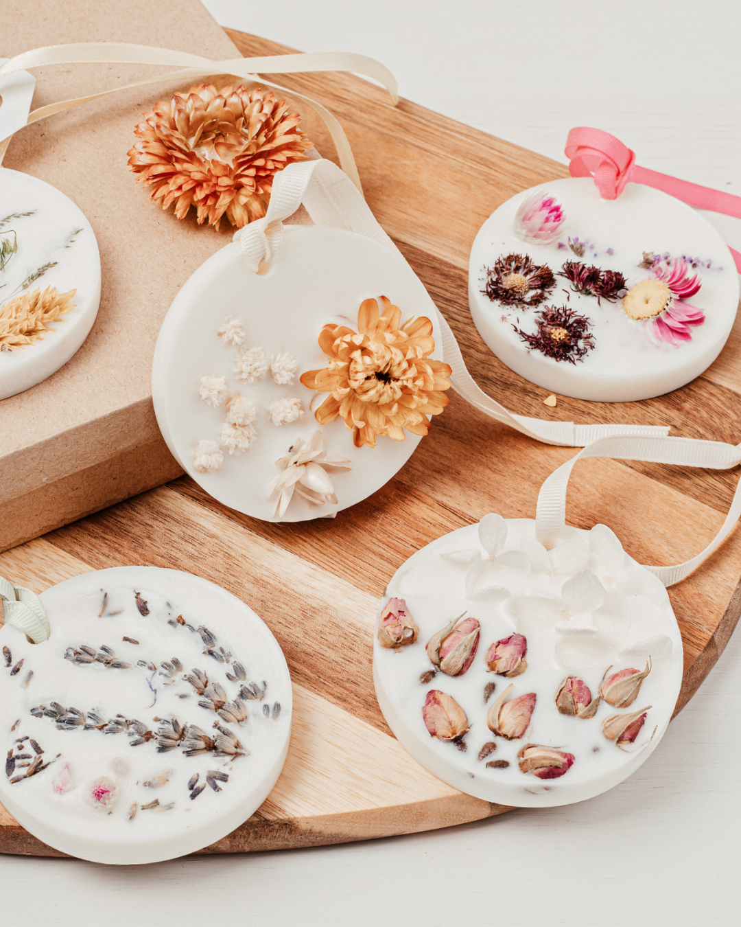Scent & Pour – Wax Melts gießen