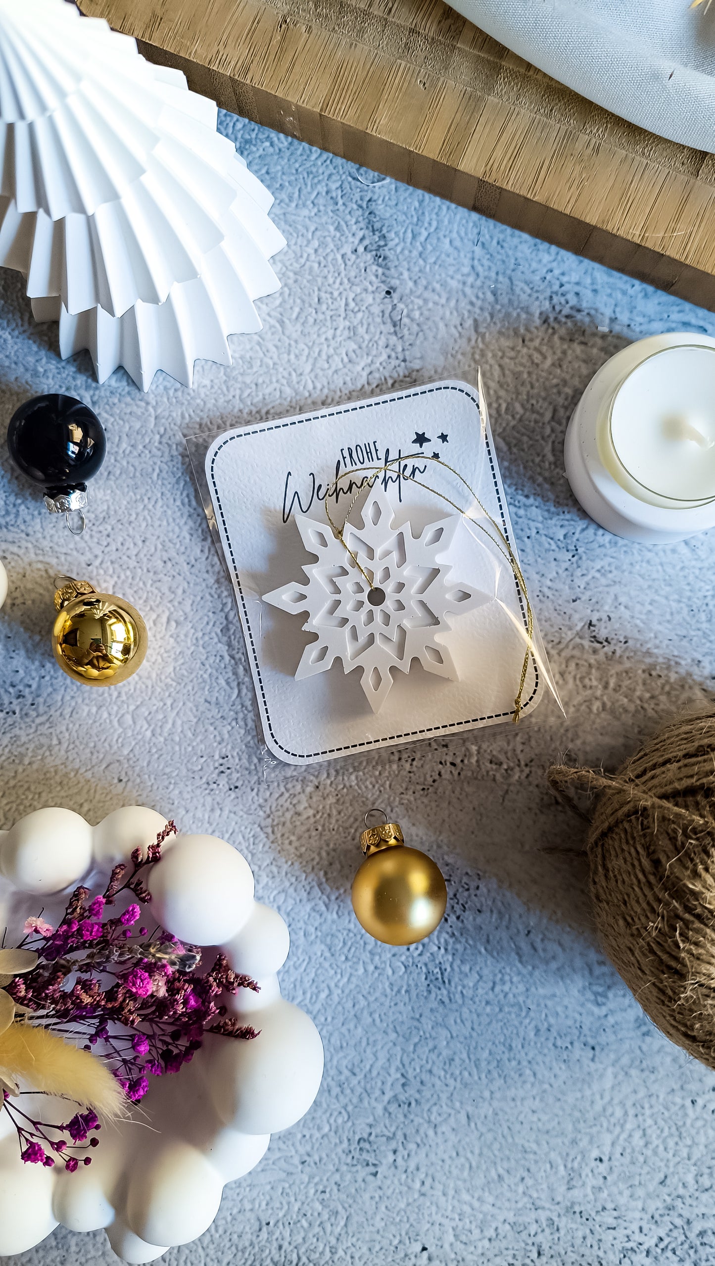 Kleiner Weihnachtsgruß mit Anhänger